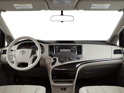 2012 Toyota Sienna XLE 7 Passenger