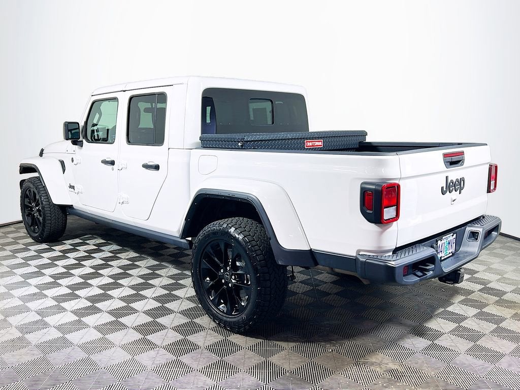 2024 Jeep Gladiator Nighthawk