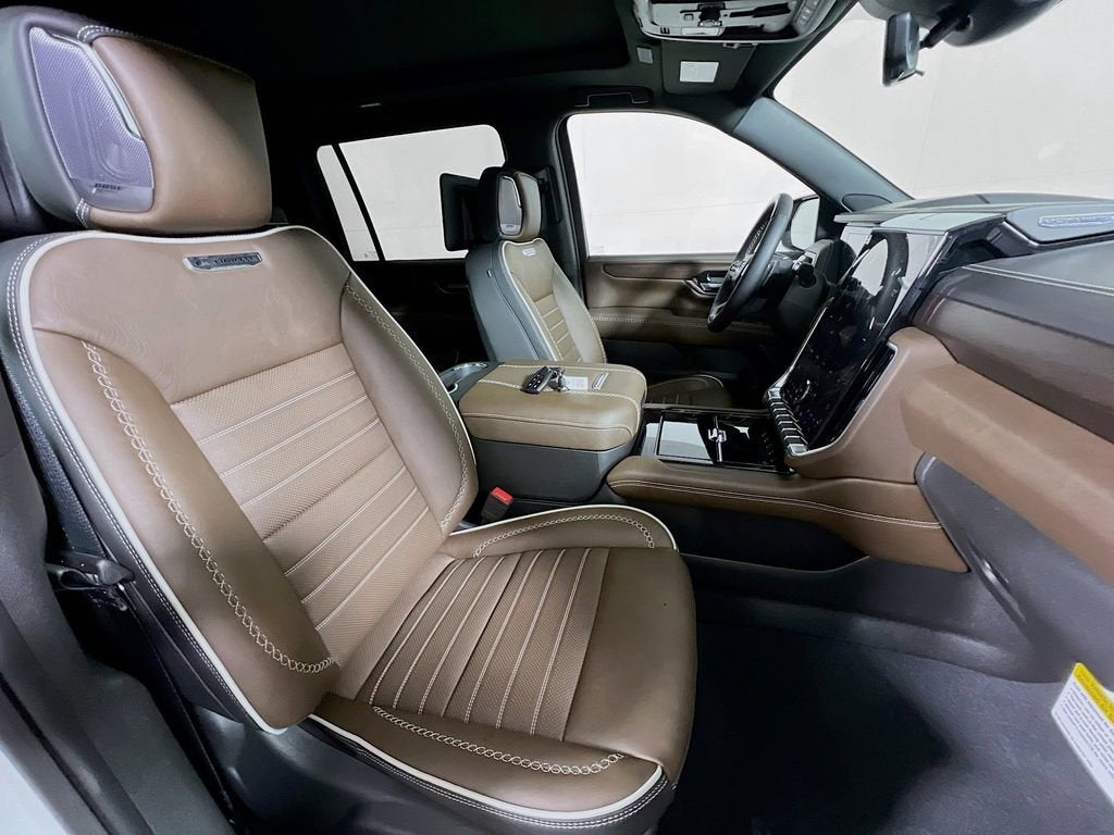 2025 GMC Yukon XL Denali Ultimate