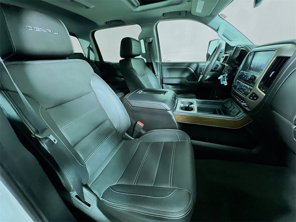 2017 GMC Sierra 3500 HD Denali