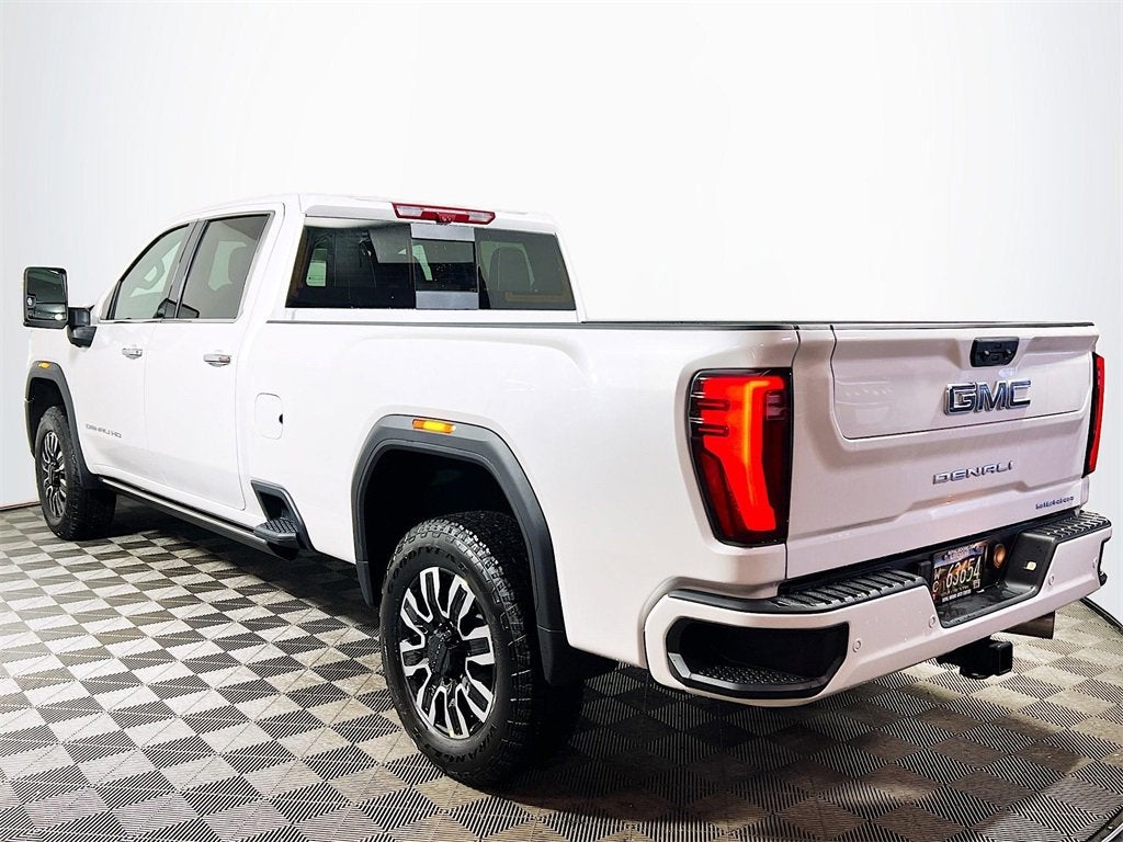 2025 GMC Sierra 3500 HD Denali Ultimate