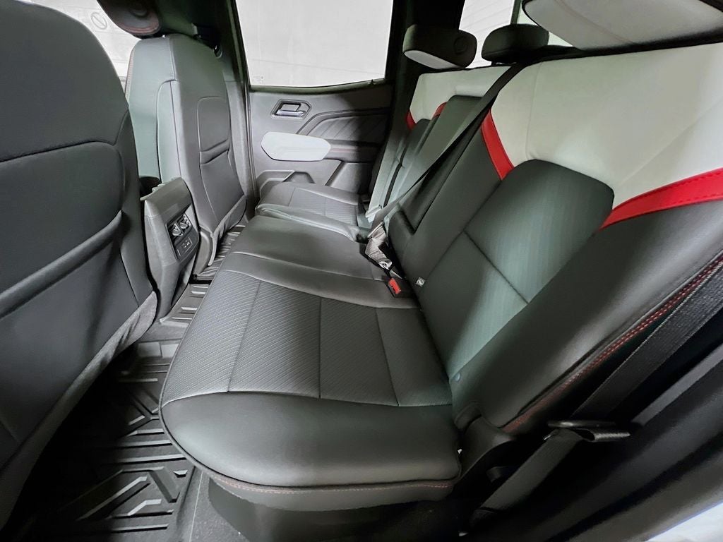 2024 GMC Canyon AT4X