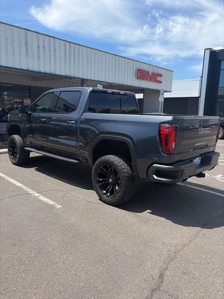 2022 GMC Sierra 1500 Limited AT4