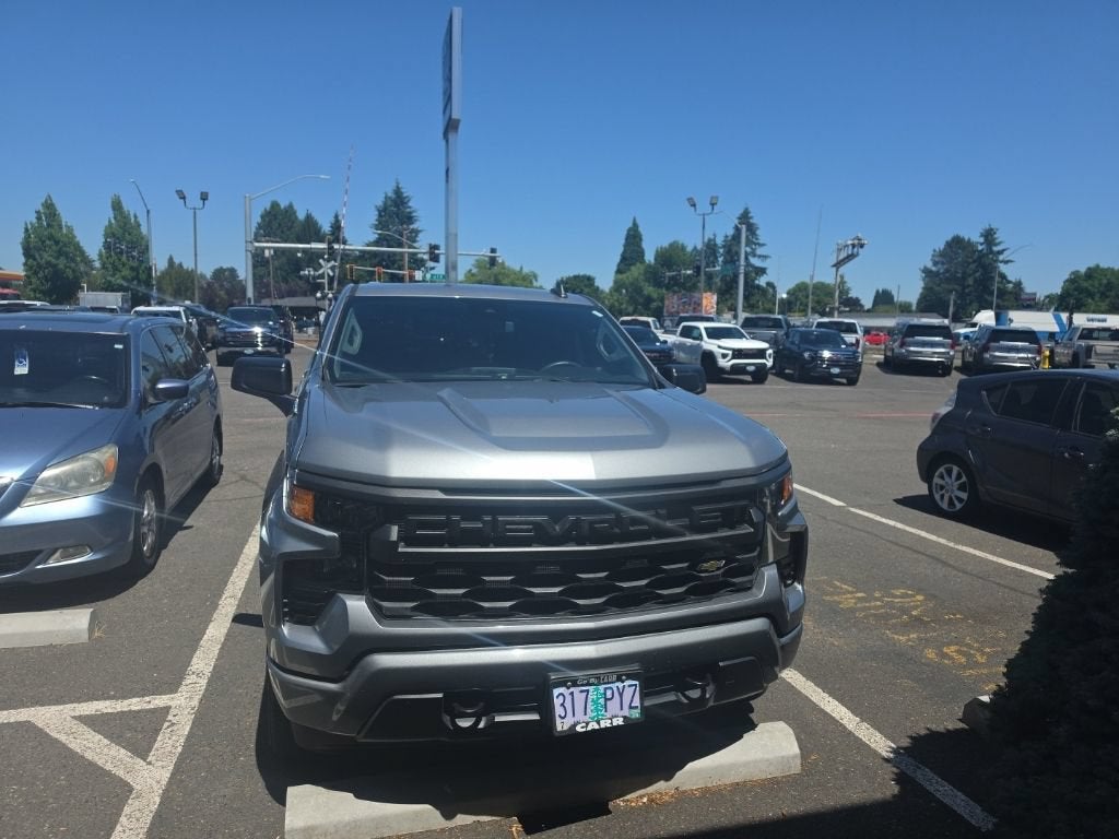 2024 Chevrolet Silverado 1500 Custom