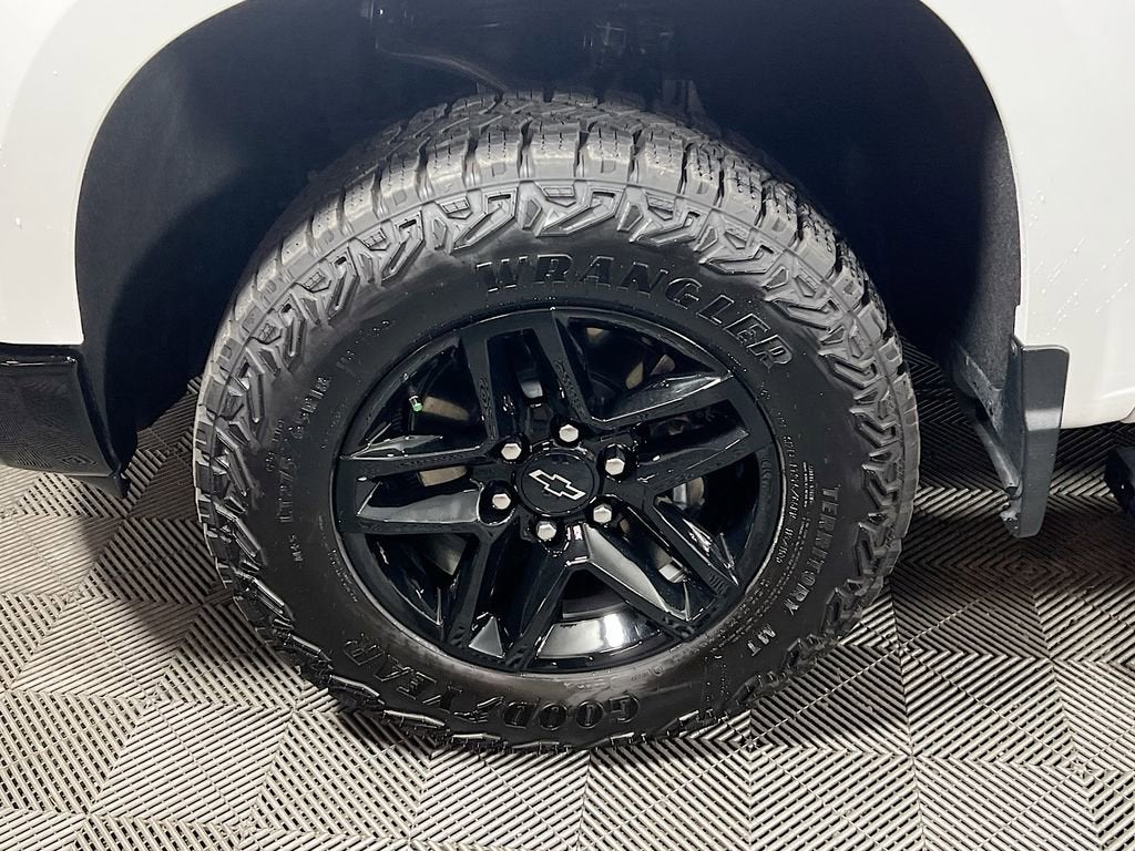 2025 Chevrolet Silverado 1500 Custom Trail Boss