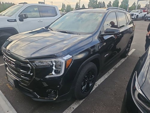 2024 GMC Terrain AT4