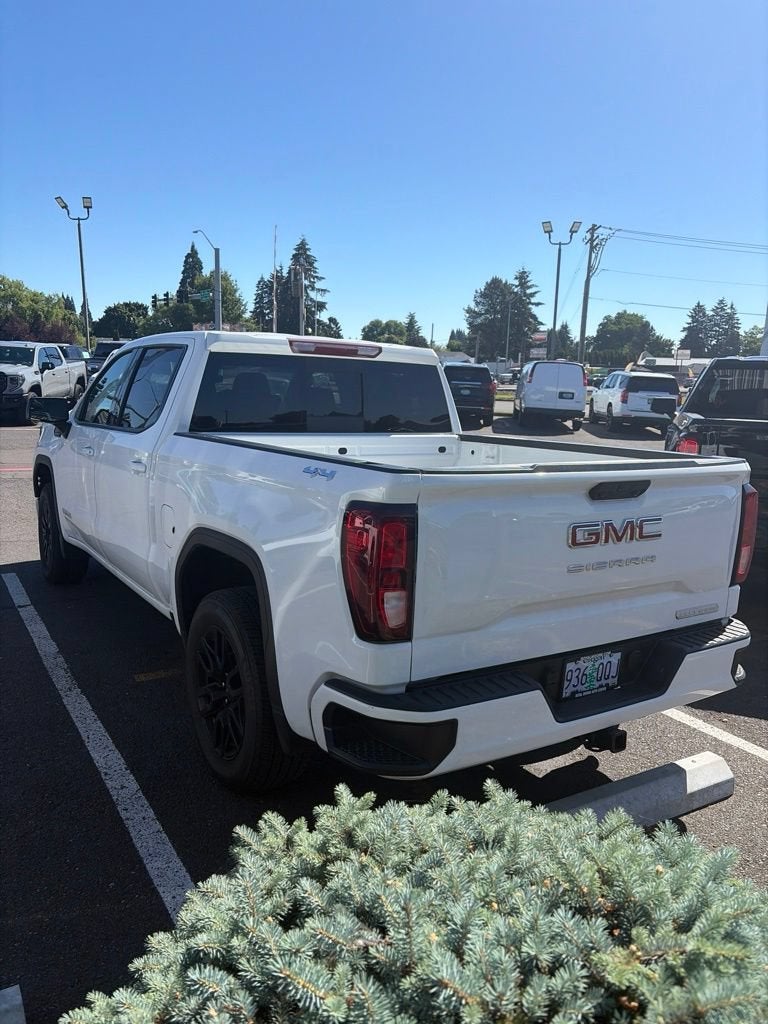 2025 GMC Sierra 1500 Elevation