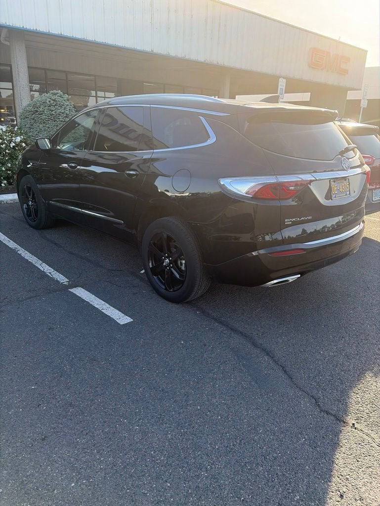 2024 Buick Enclave Essence