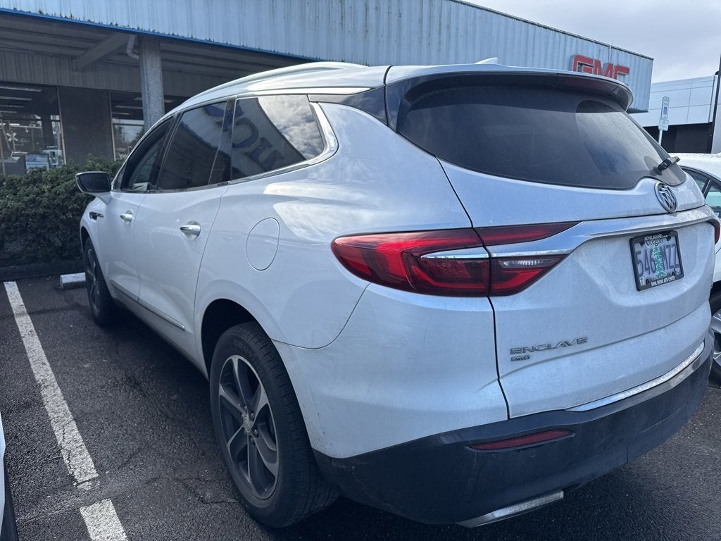 2021 Buick Enclave Essence