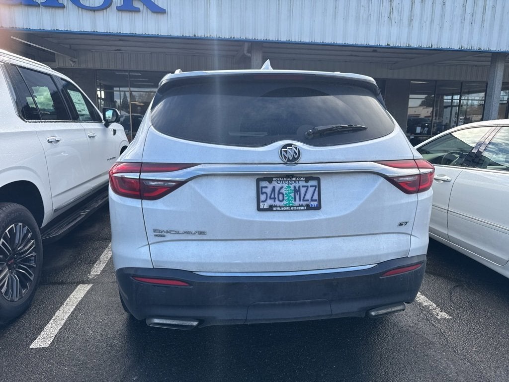 2021 Buick Enclave Essence