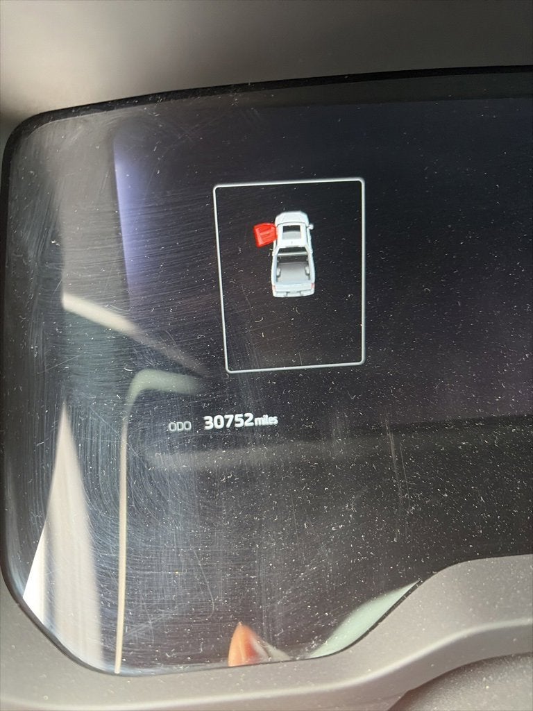 2023 Toyota Tundra Hybrid Platinum