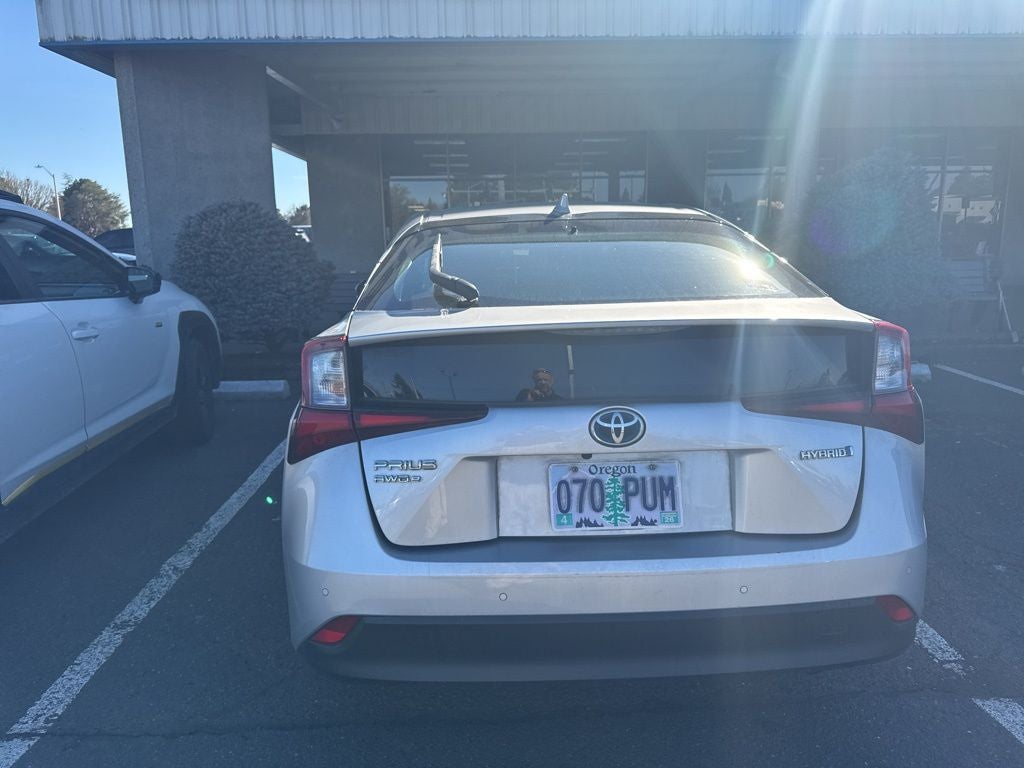 2019 Toyota Prius LE