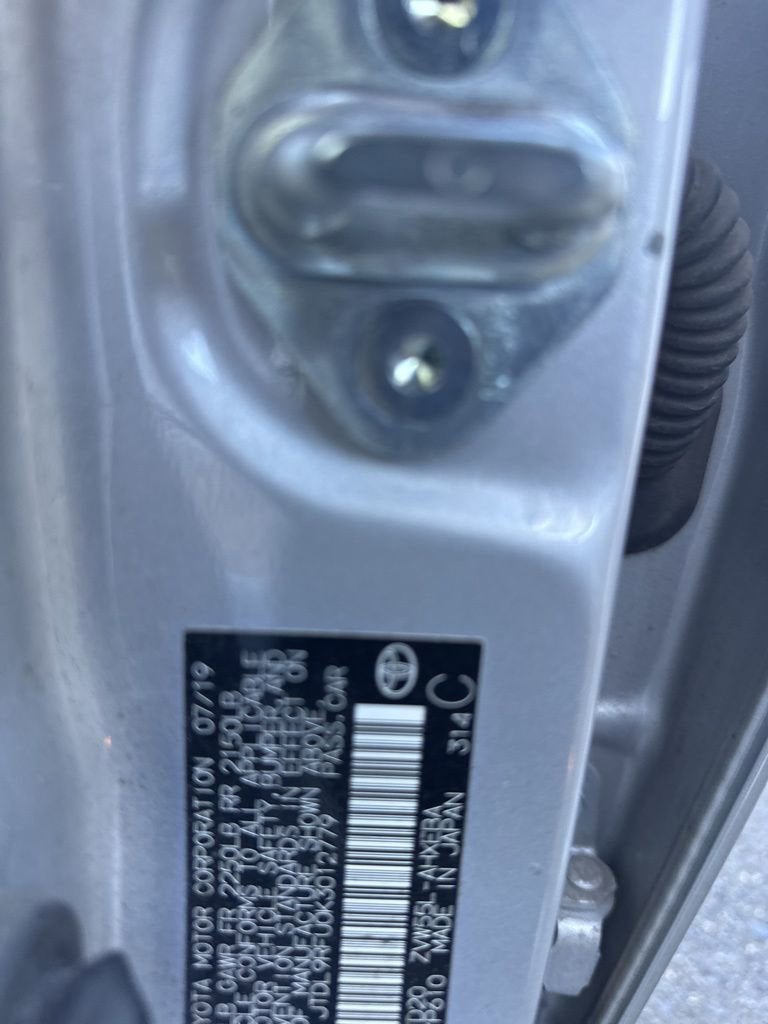 2019 Toyota Prius LE