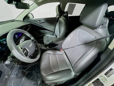 2023 Kia Niro SX Touring