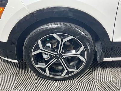 2023 Kia Niro SX Touring