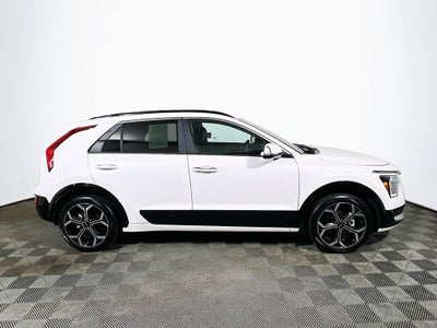 2023 Kia Niro SX Touring