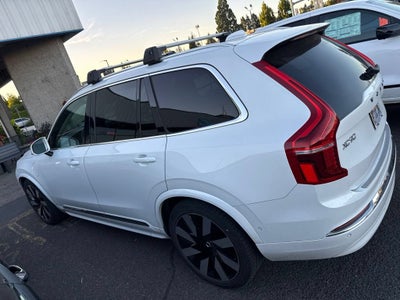 2023 Volvo XC90 Recharge Plug-In Hybrid T8 Ultimate Bright Theme 7-Seater