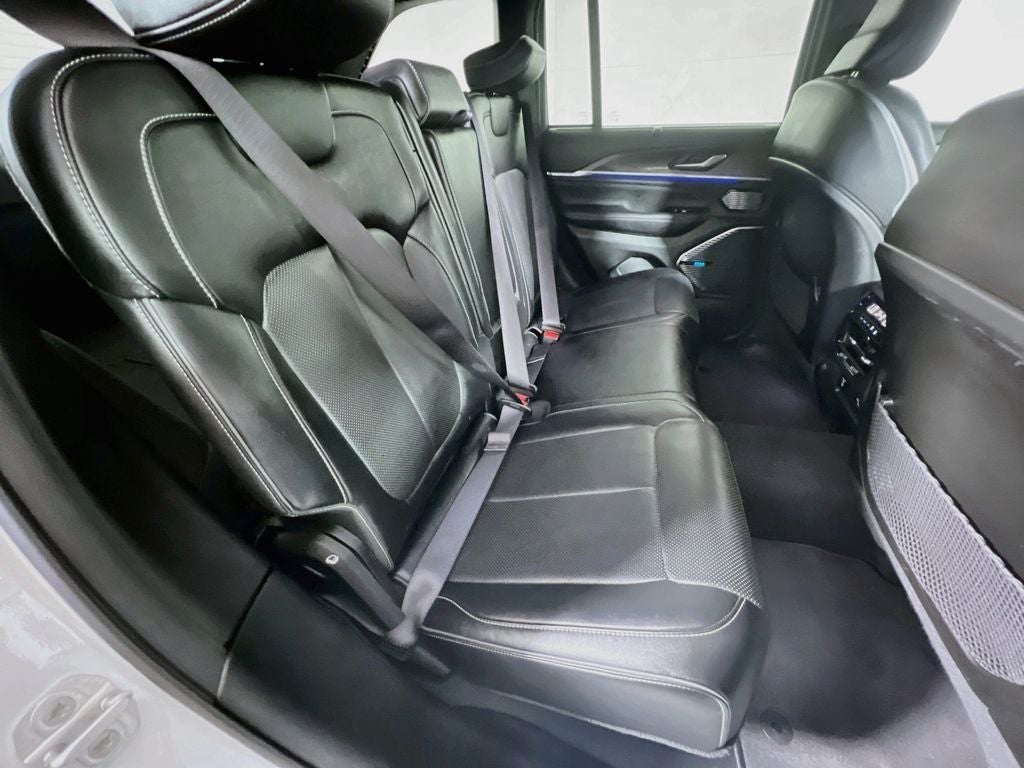 2022 Jeep Grand Cherokee Overland 4xe