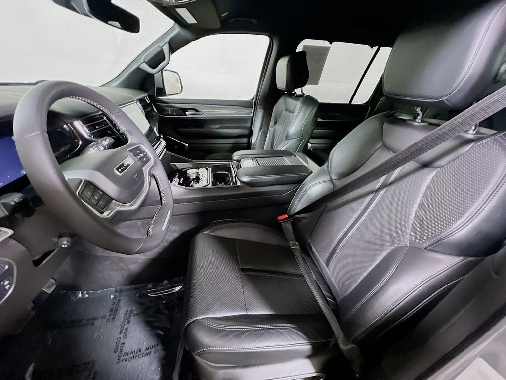 2022 Jeep Wagoneer Series III