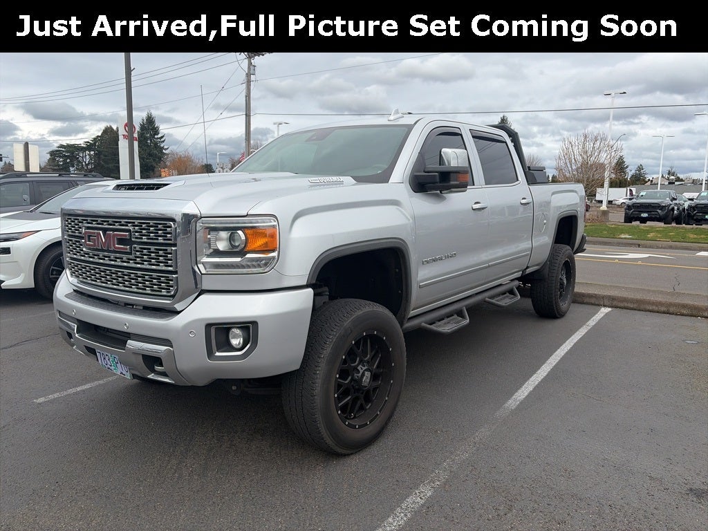 2018 GMC Sierra 3500HD Denali