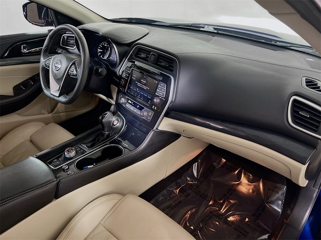 2023 Nissan Maxima Platinum