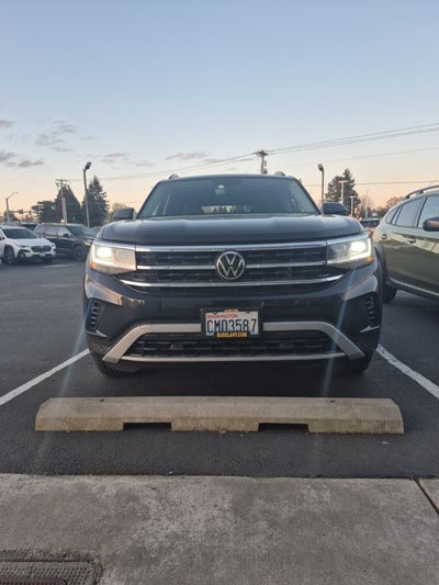 2023 Volkswagen Atlas 3.6L V6 SE w/Technology