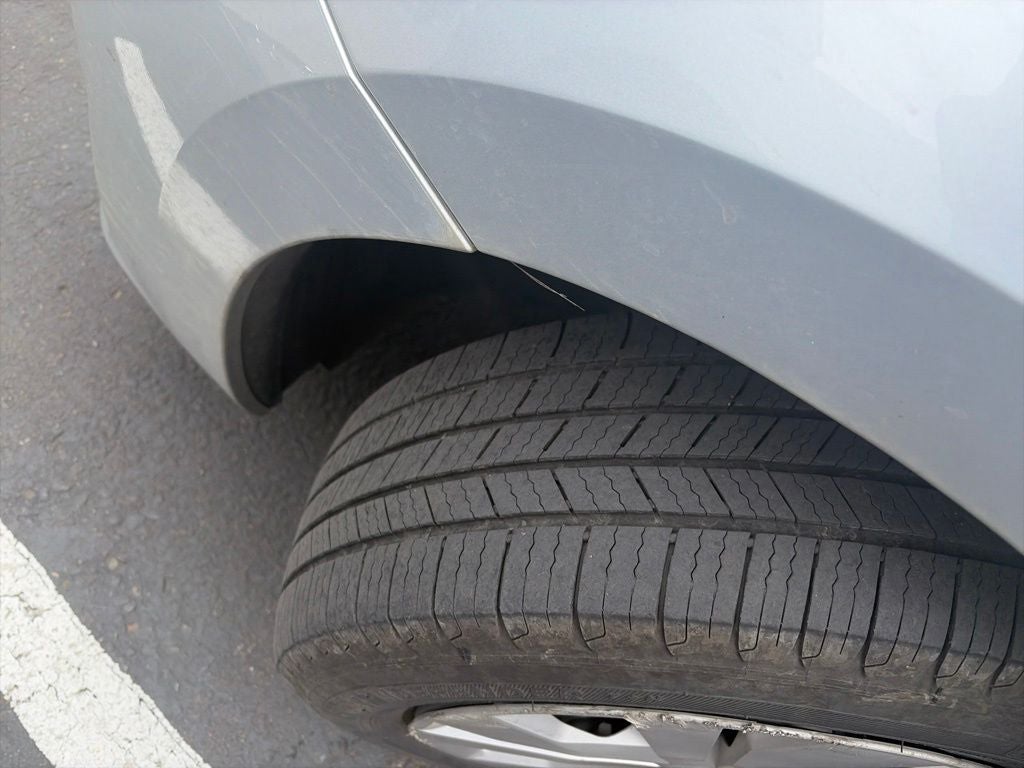 2023 Nissan Versa 1.6 S