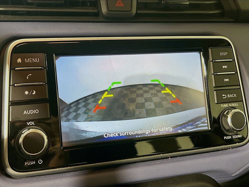 2024 Nissan Versa 1.6 SV