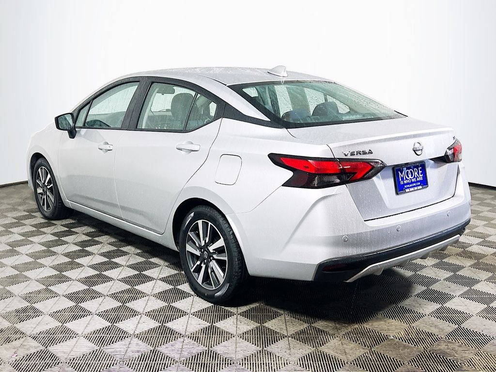 2024 Nissan Versa 1.6 SV