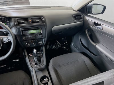2015 Volkswagen Jetta 1.8T SE