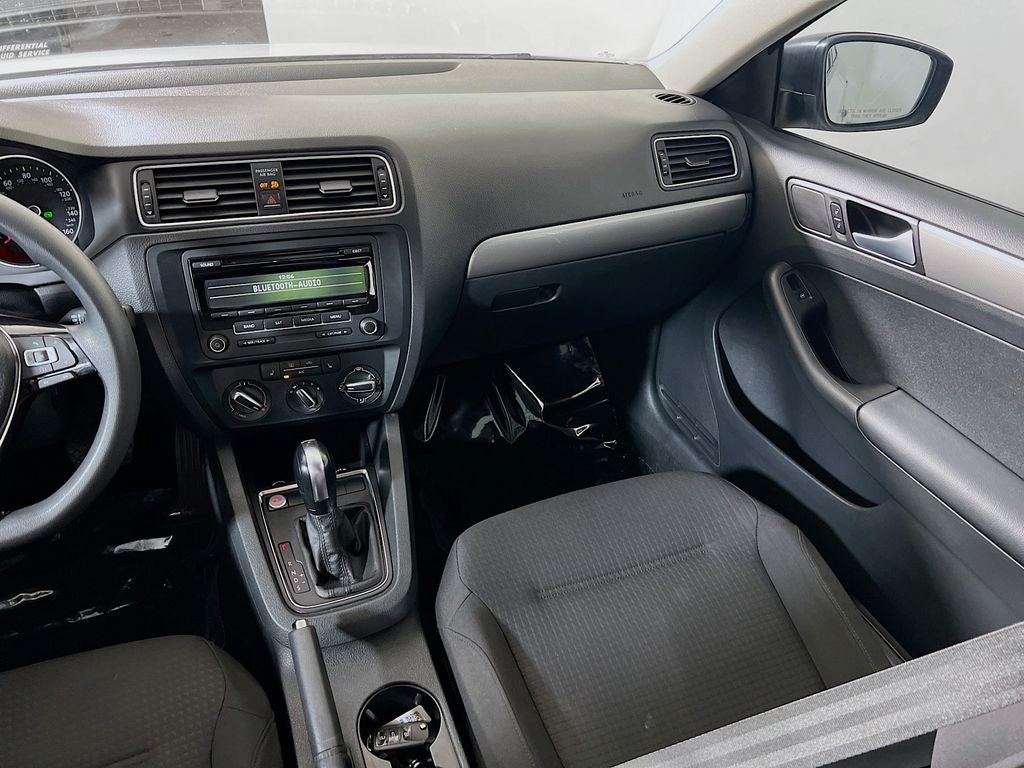 2015 Volkswagen Jetta 1.8T SE