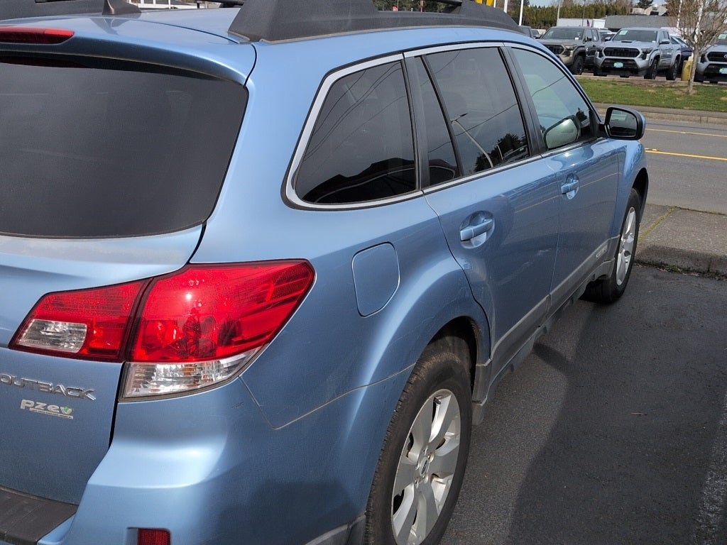 2012 Subaru Outback 2.5i Limited
