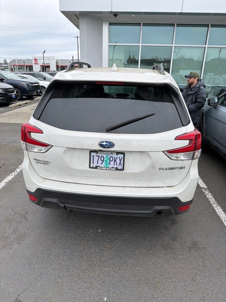 2023 Subaru Forester Premium