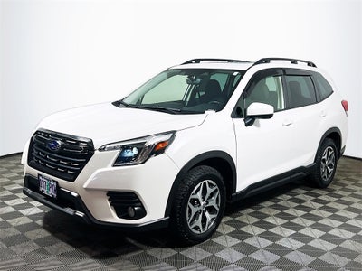 2023 Subaru Forester Premium