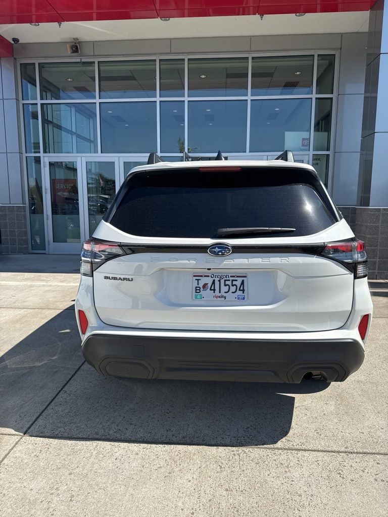 2025 Subaru Forester Premium