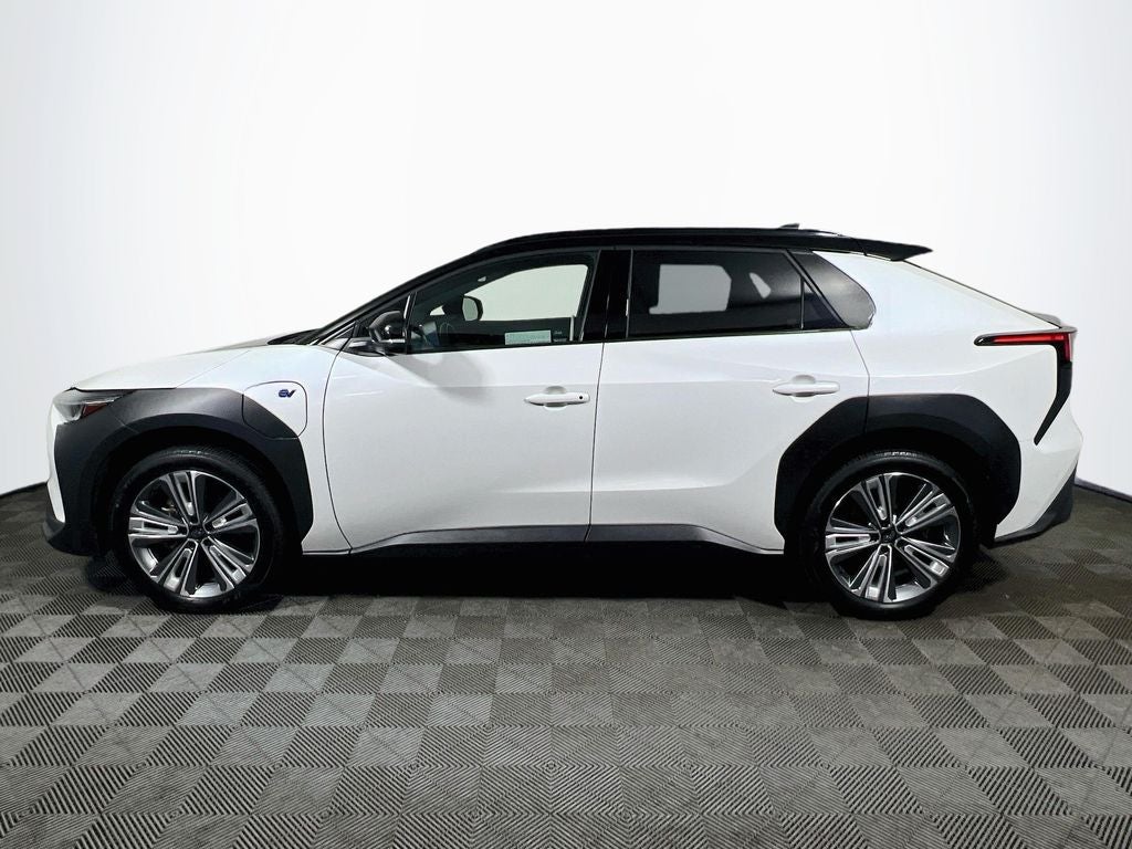 2023 Subaru Solterra Touring