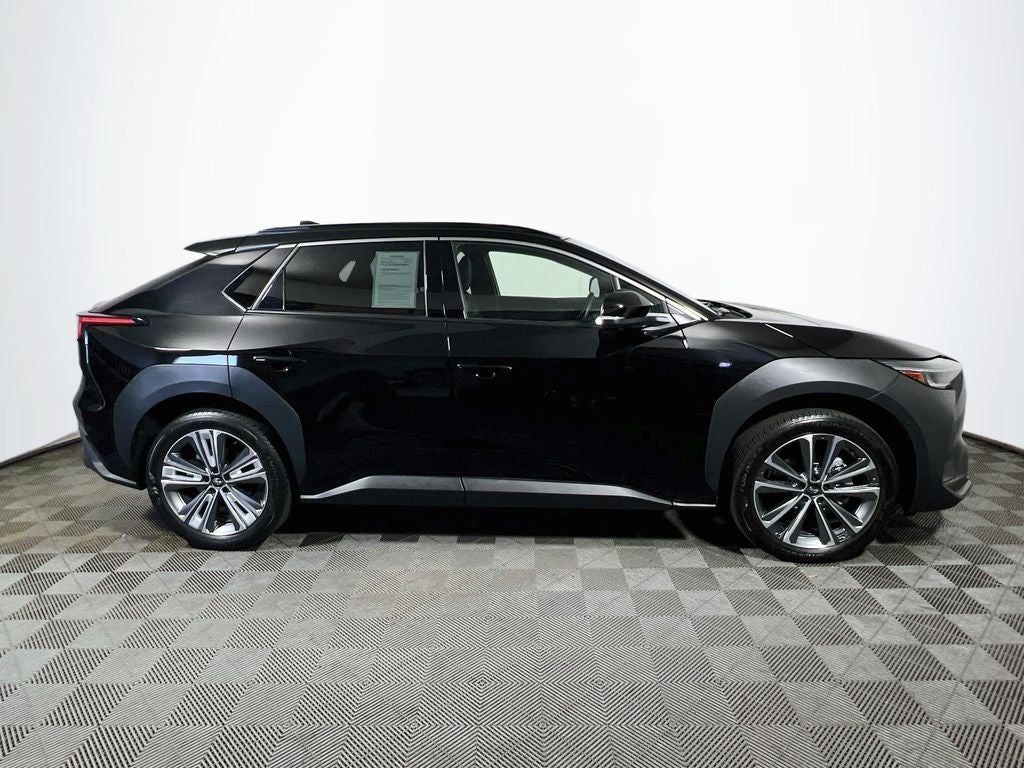 2023 Subaru Solterra Touring