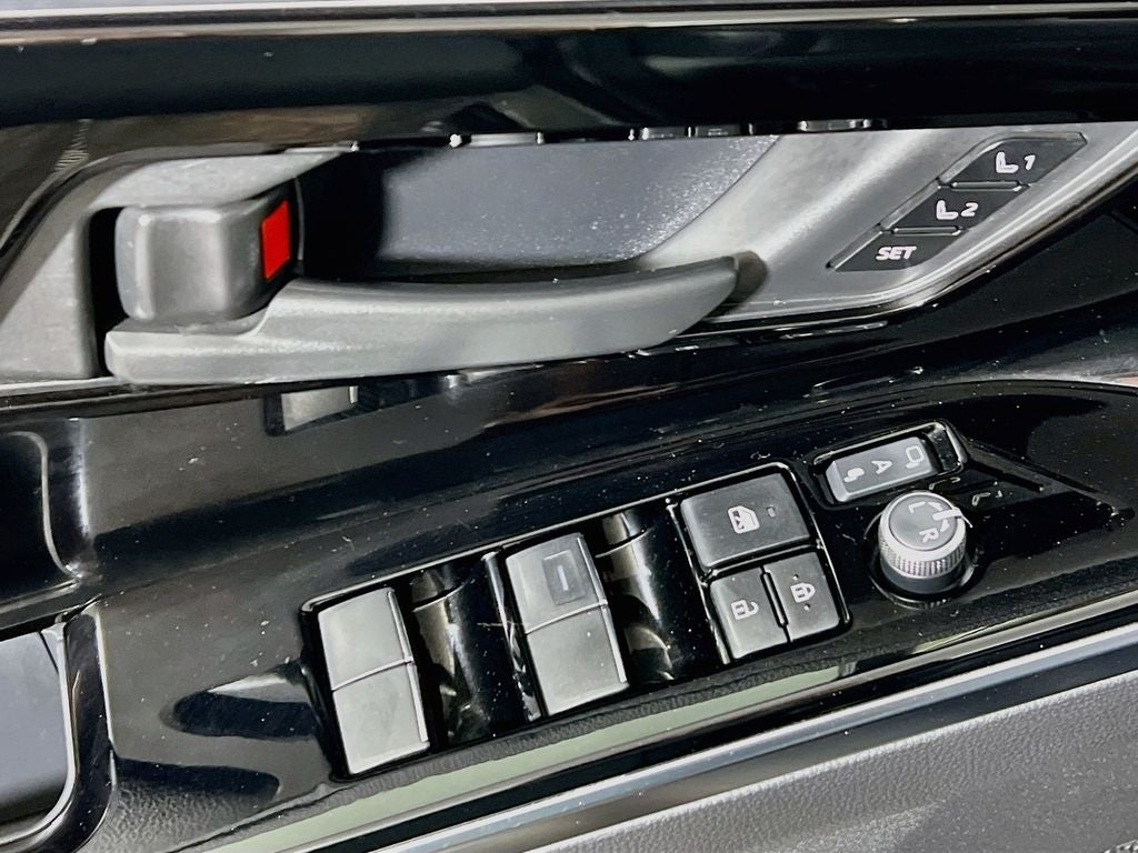 2023 Subaru Solterra Limited