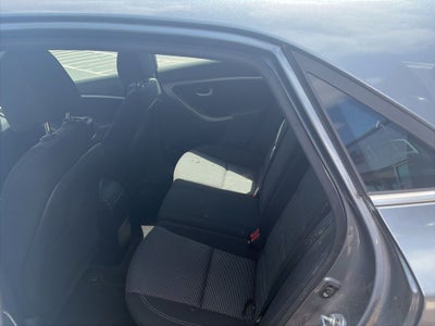 2016 Hyundai Elantra GT Base