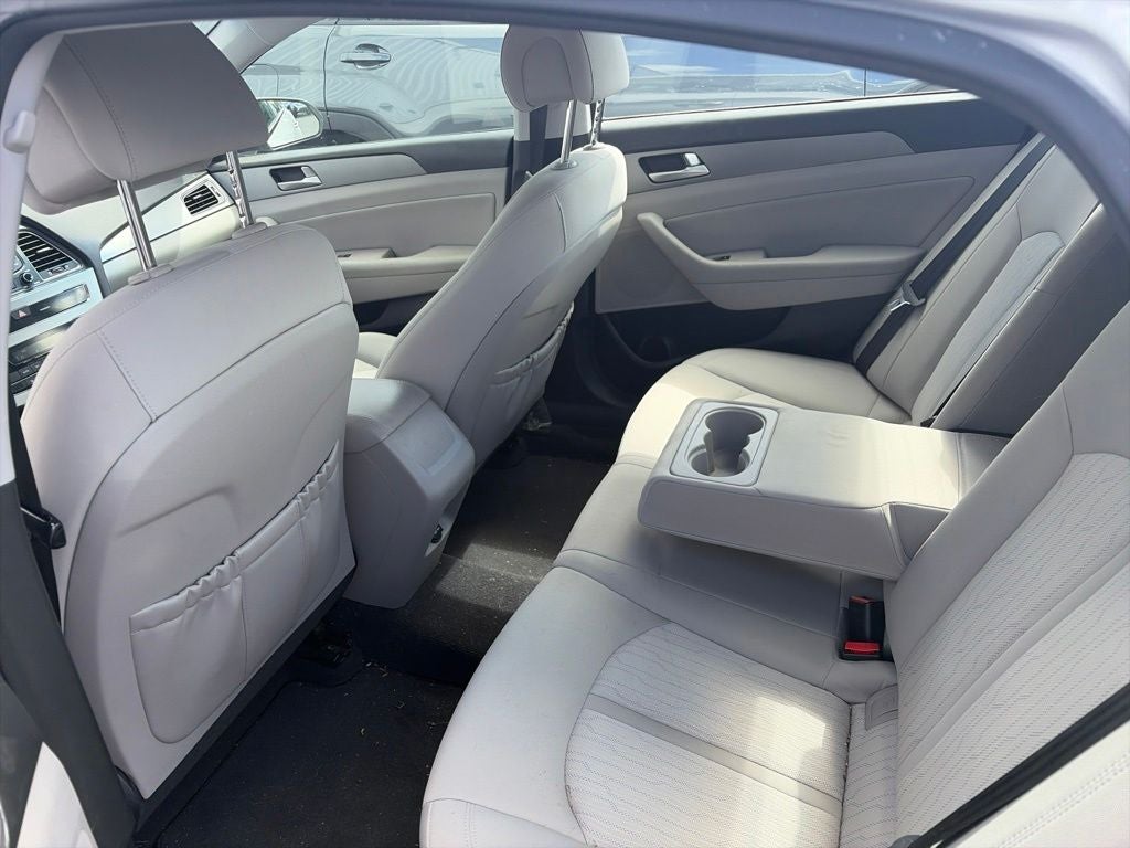 2016 Hyundai Sonata Hybrid SE