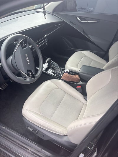 2024 Kia Niro EX Touring