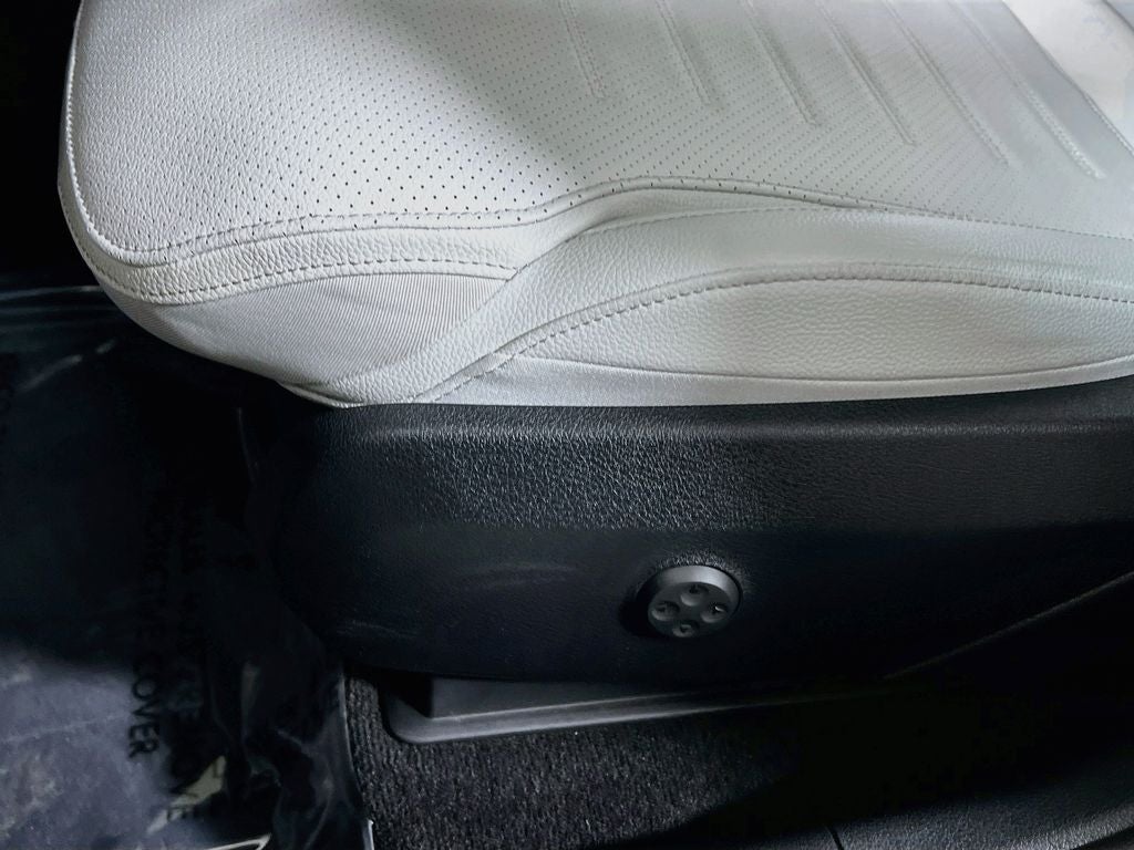 2023 Mercedes-Benz GLC GLC 300 4MATIC®