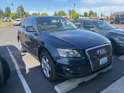2011 Audi Q5 2.0T Premium quattro