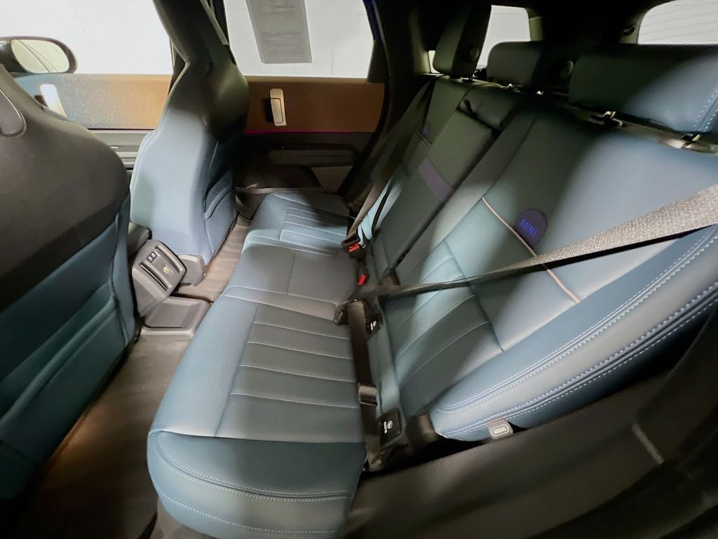 2025 MINI Cooper Countryman Iconic