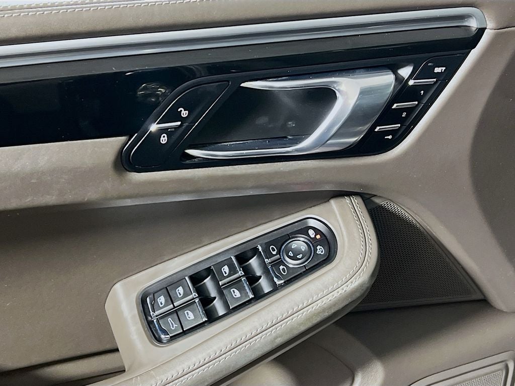 2017 Porsche Macan S