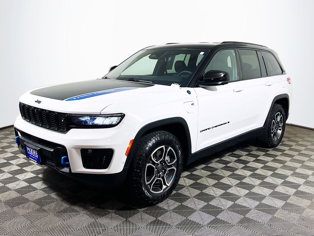 2022 Jeep Grand Cherokee Trailhawk 4xe