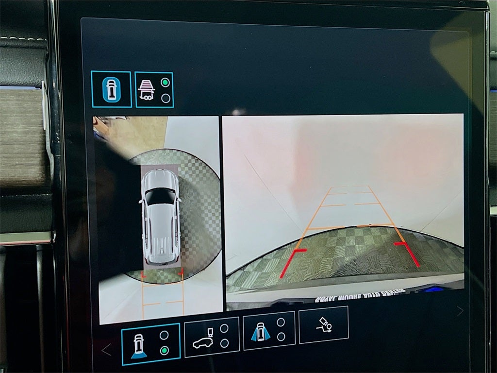 2025 GMC Acadia Denali