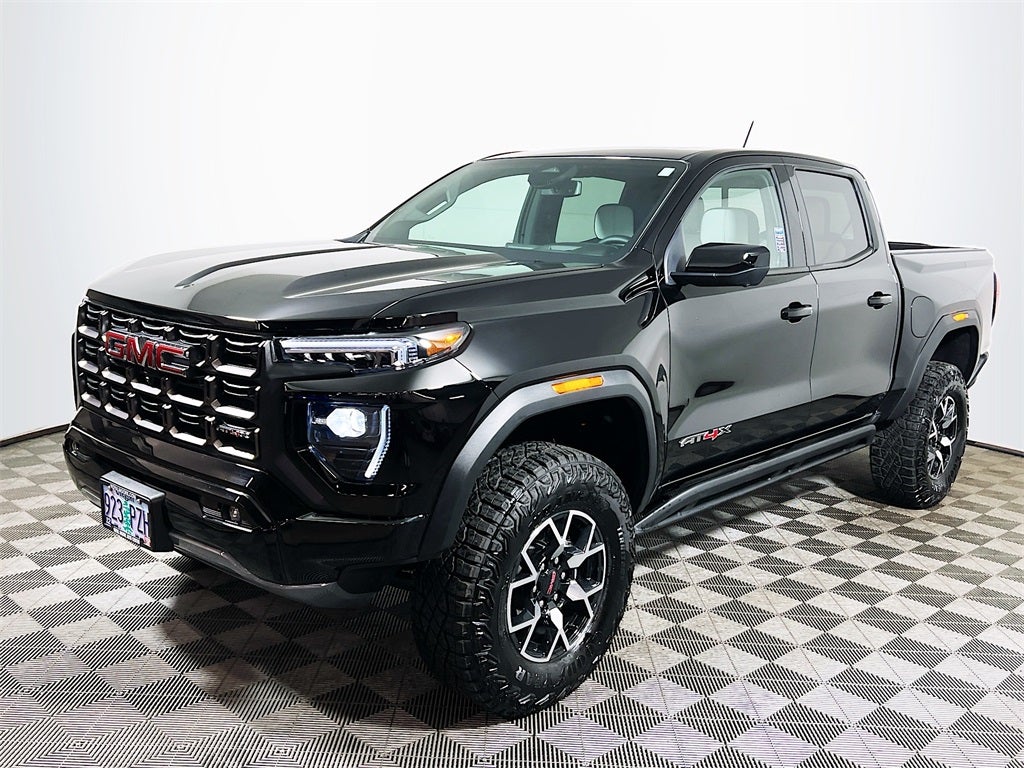2024 GMC Canyon AT4X