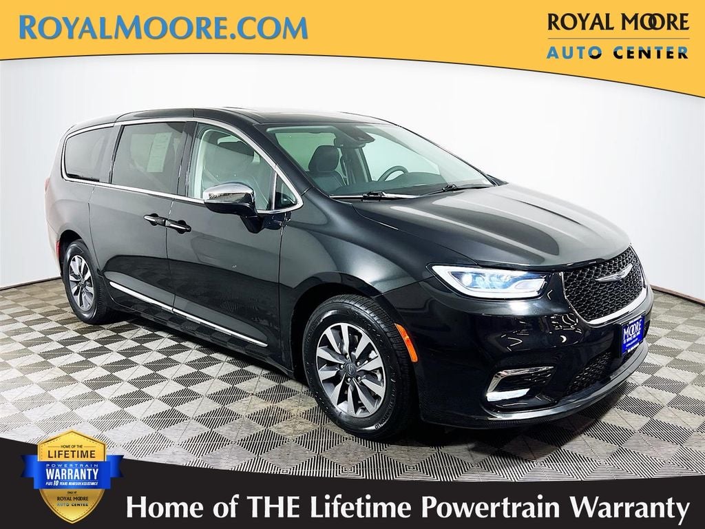 2023 Chrysler Pacifica Hybrid Limited