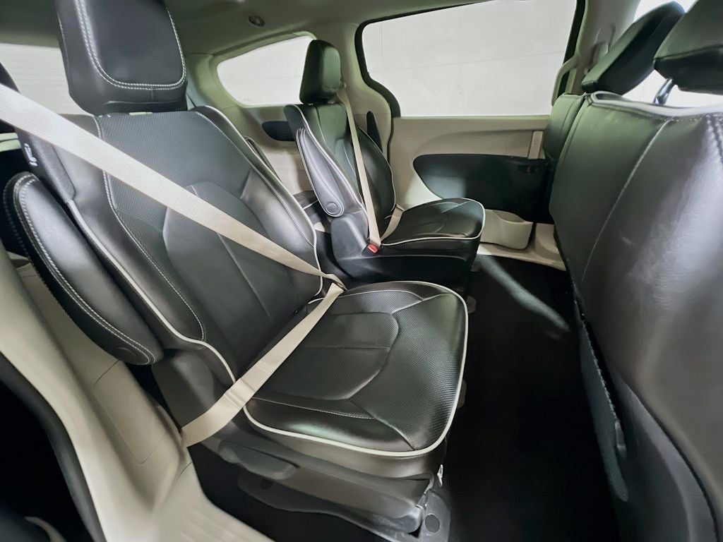 2023 Chrysler Pacifica Hybrid Limited